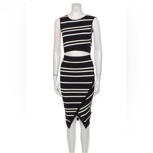 Ted Baker London Cropped Top & Skirt Set